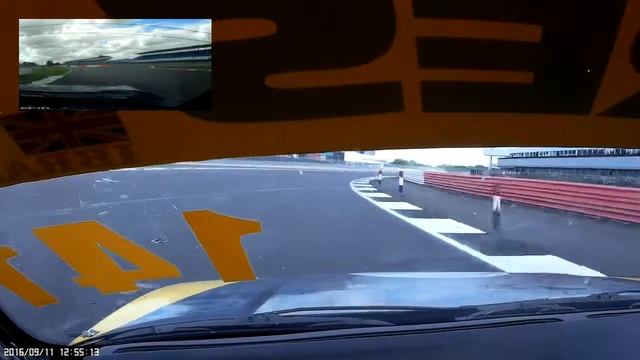 BMW E36 323 Vs E30 325 TTRS Silverstone GP 11 9 16  Race 1