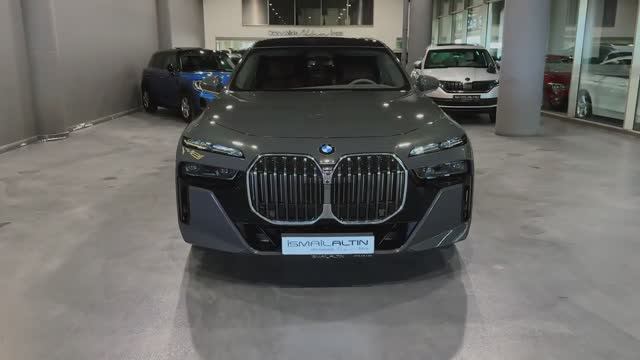 BMW 7 2025 обзор смотреть онлайн
