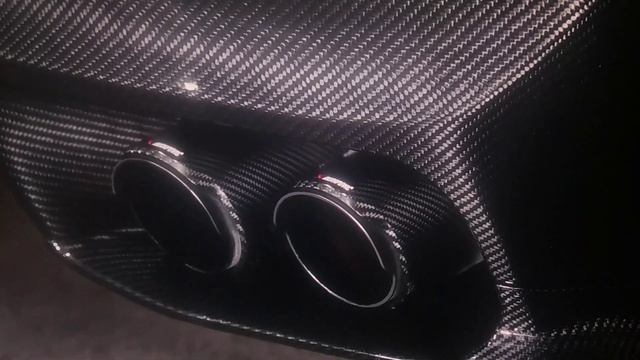 AKRAPOVIC BMW M5 STINGRAY