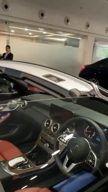 I am worth it #mercedesbenz #dreamcar #cabriolet #carlover #carvideos #mercedesbenzcars смотреть онлайн