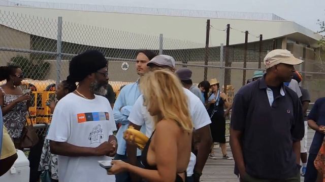 Coney Island Boardwalk Reggae 2013 ~ Digital English Segment смотреть онлайн