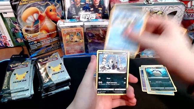 Opening 16 Celebrations Packs | Assortment of Sword and Shield Packs смотреть онлайн