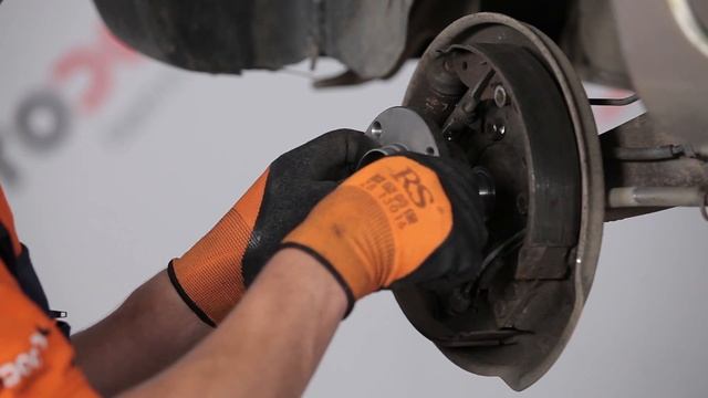 Tutorial: Come sostituire cuscinetto mozzo ruota posteriore su PEUGEOT PARTNER ORIGIN смотреть онлайн