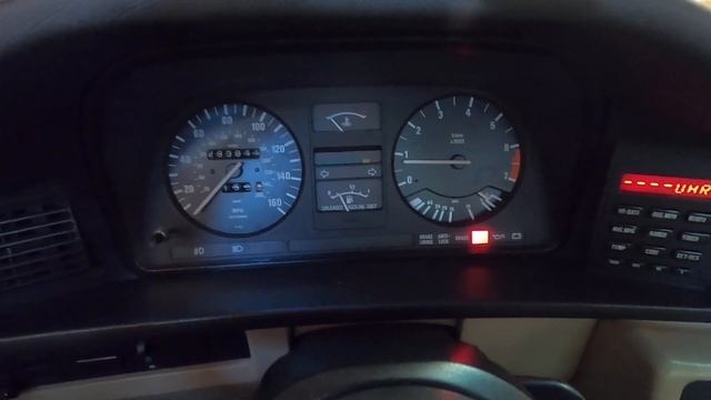 1988 BMW 535i Cold Start смотреть онлайн