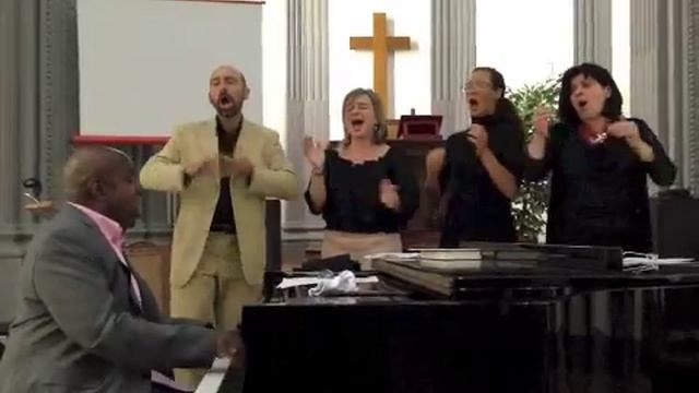 Lord We Try (Swing) Nehemiah H. Brown & the 4 G Singers Mobile смотреть онлайн