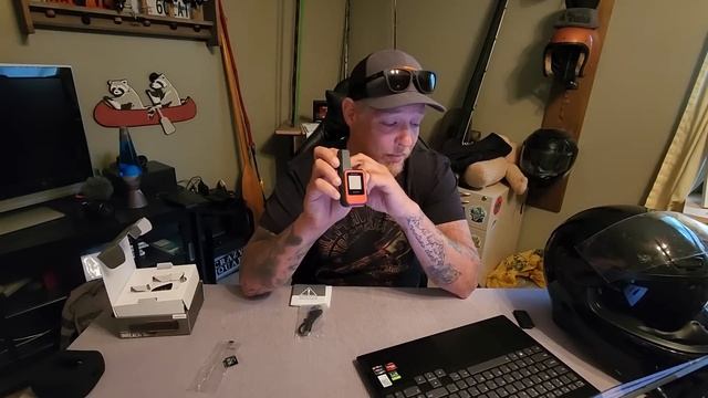 Garmin inReach Mini 2 Unboxing & Overview смотреть онлайн