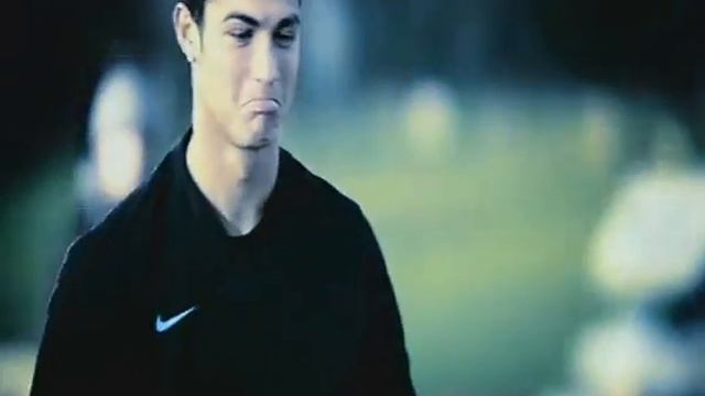 Bugatti Veyron vs Cristiano Ronaldo смотреть онлайн