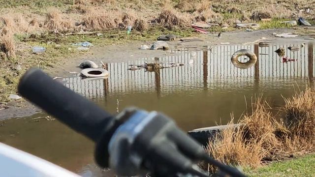 Местный лог рядом с домом смотреть онлайн