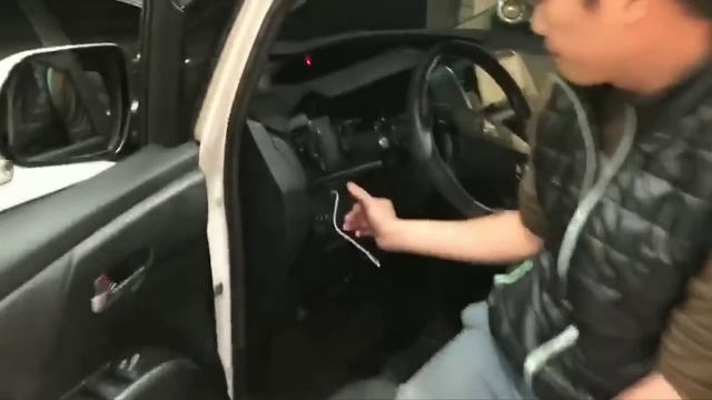 Toyota Previa 電動尾門 （原廠型上吸式）預約專線0989718325 смотреть онлайн