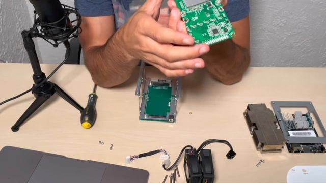 Présentation d'un miner ASIC de crypto [G1 mini] смотреть онлайн