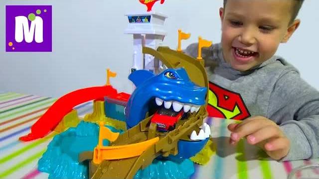 Макс и новая трасса для машинок (перезалив с Mister Max) смотреть онлайн