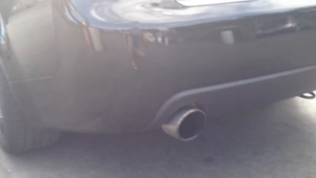 Audi S4 Milltek exhaust startup and revs 2004 V8 смотреть онлайн