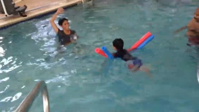 Tanay Swimming смотреть онлайн
