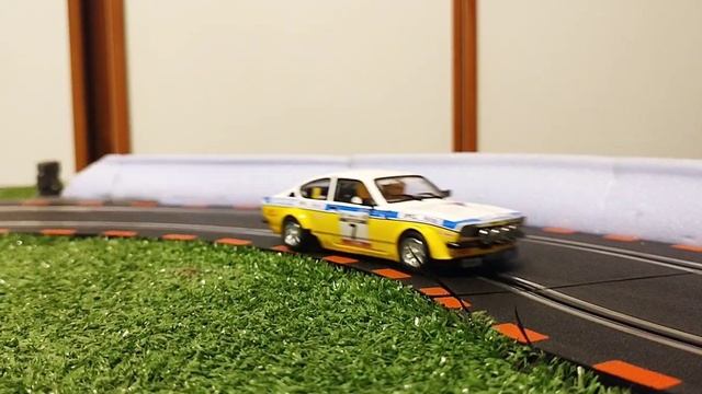 RevoSlot Opel Kadett GTE смотреть онлайн