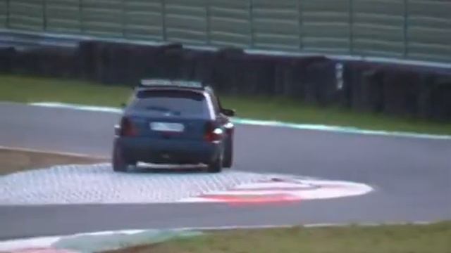 lancia delta integrale in pista!!!! смотреть онлайн