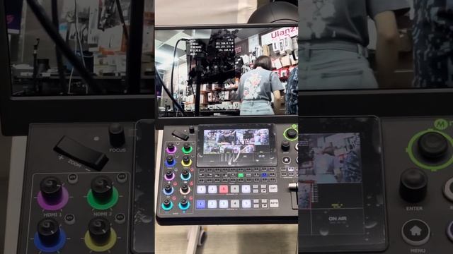RGBlink mini EDGE + UD71DTN PTZ 教學 part 1 смотреть онлайн