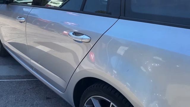 Skoda Octavia VRS estate смотреть онлайн