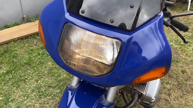 Bmw R1100RS смотреть онлайн