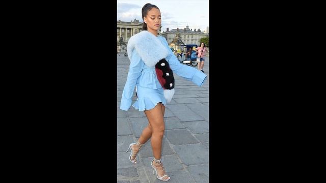 Rihanna in a Sexy Mini Dress смотреть онлайн