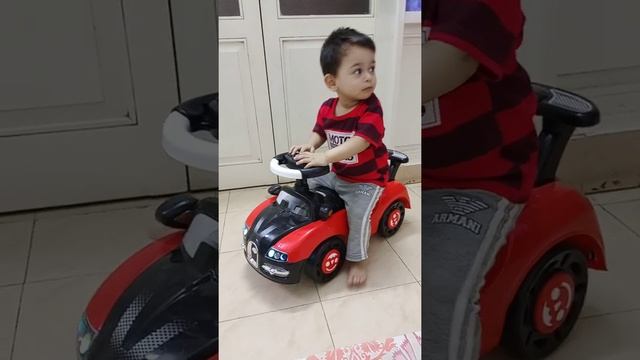 Muhammed Ahmed's BUGATTI :-) смотреть онлайн