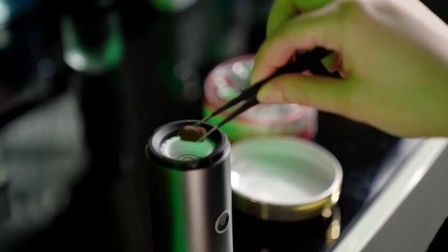 Green Lion Bakhour Pro Better Comb Incense Burner 2000mAh смотреть онлайн