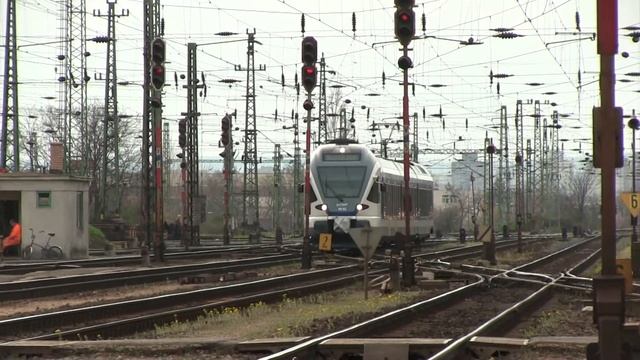 [MÁV] Штадлерский электропоезд 415 103 / [MÁV] Stadler EMU 415 103 смотреть онлайн