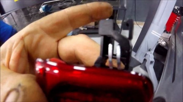 Vw Caddy arka 3. Stop değiştirdik