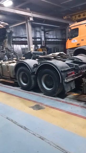 Mercedes Arocs 3348 смотреть онлайн