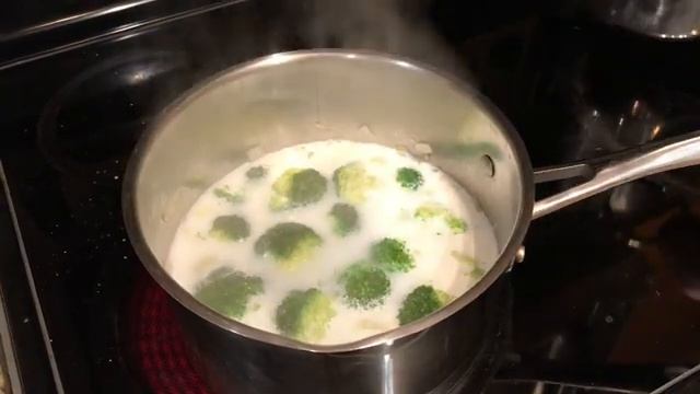 Крем суп из брокколи и шпината пошаговый рецепт