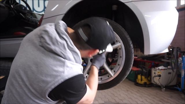 BMW E85 3.0i - |Handbremse einstellen| смотреть онлайн