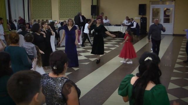 Маленькая Свадьба 22 10 2023 г смотреть онлайн