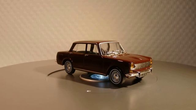 Simca 1300 (1963) 1/43 смотреть онлайн