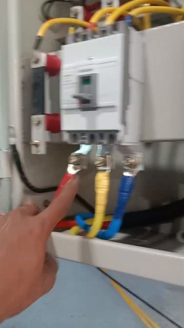 3 phase MCB connection panelboard#youtubeshorts смотреть онлайн