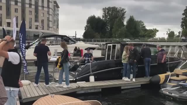 КАТЕР ИВОЛГА 30 на выставке INTERNATION BOAT SHOW 2023 в Санкт-Петербурге 1-3 сентября смотреть онлайн