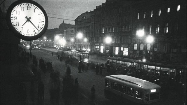 Огни большого города. Рассказ М. Зощенко смотреть онлайн