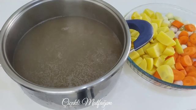 🔮EN ŞİFALI YEMEK 🔝 AYDA DEFALARCA YAPİYORUM,TABAK TABAK YİYORUZ.Hastalara şifa, dertlere deva tarif смотреть онлайн