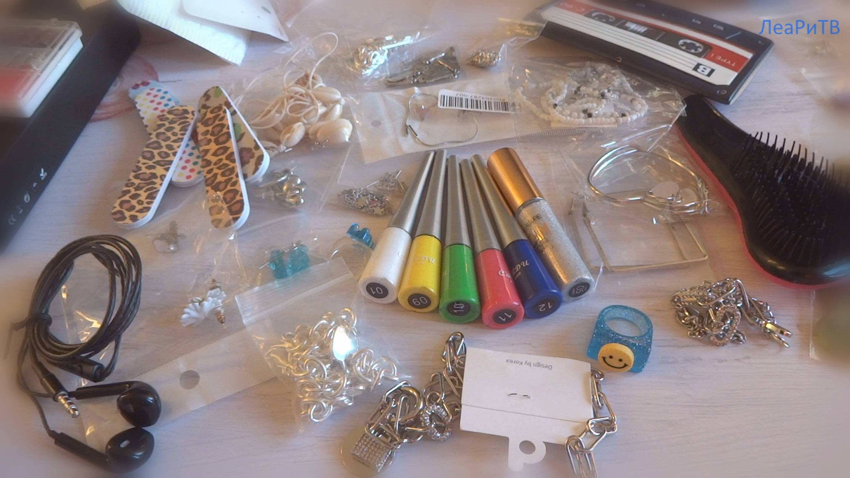 ASMR АСМР Большая распаковка посылок с АлиЭкспресс Нежный шепот, руки и мои покупки с AliExpress смотреть онлайн