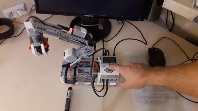 Lego DIY. Lego Robo Arm/ Лего Самоделки. смотреть онлайн