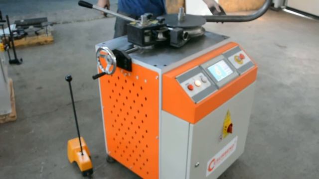 Vamzdžių lenkimo staklės SPB 60 смотреть онлайн