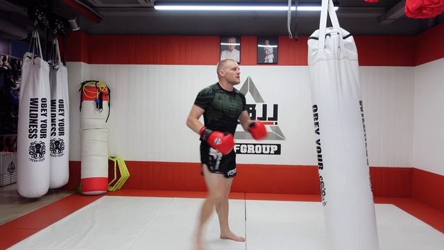 One championship разбор нокаутов Тренер Рома смотреть онлайн