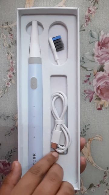 Is Tusk Smat Electric Toothbrush Best For Your Teeth?? #youtubeshorts #electrictoothbrush #shorts смотреть онлайн