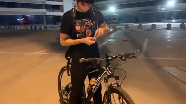 Портативный водонепроницаемый спортивный рюкзак смотреть онлайн