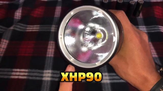 New!! XHP90 Yupard Diving Flashlight review!! CMOCO battery 26650 6800mah??😱 | JAY VEE SpearFishing смотреть онлайн
