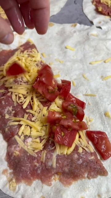 Чебуреки з лавашу cheburek with lavash #cheburek #lavash смотреть онлайн