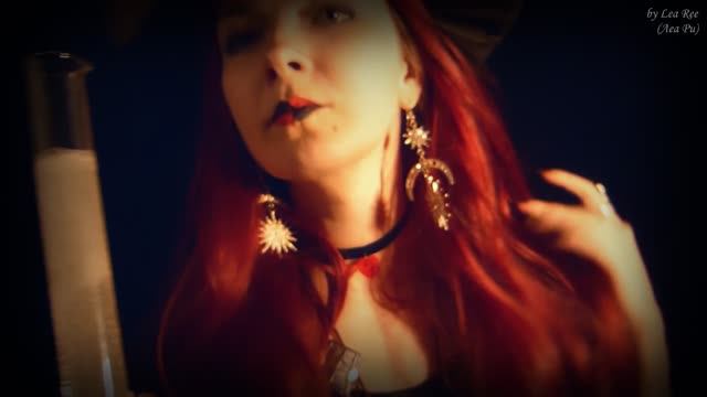 АСМР ASMR В плену у ведьмы Ролевая игра Неразборчивый шепот, движения рук смотреть онлайн