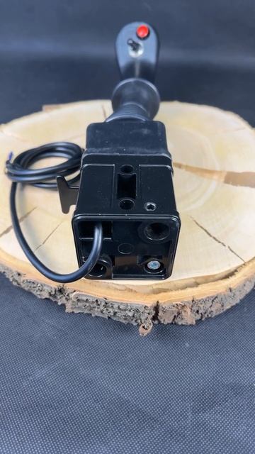 Joystick for 2 section hydraulic valve (for cables) + 1 button on/off + 1 switch смотреть онлайн