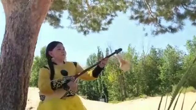 Домбыра үні күмбірлеп... смотреть онлайн