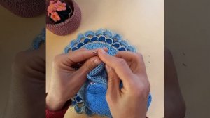 регланная линия из 2 петель спицами