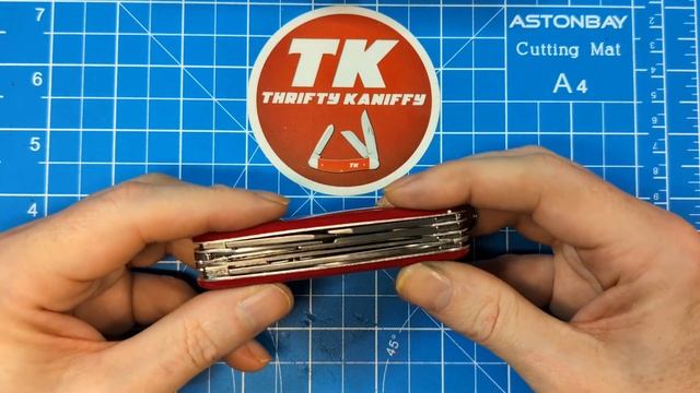 Victorinox Fieldmaster Swiss Army Knife 1.4713 #SuperSakSaturday смотреть онлайн