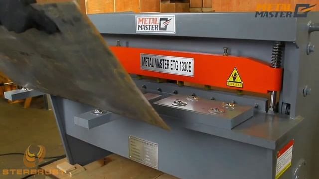 Электромеханическая гильотина MetalMaster ETG 1330E